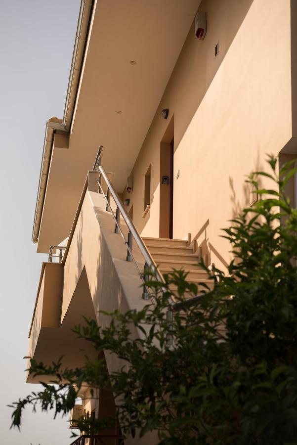 Akrotiri Sea View Suites Zewnętrze zdjęcie